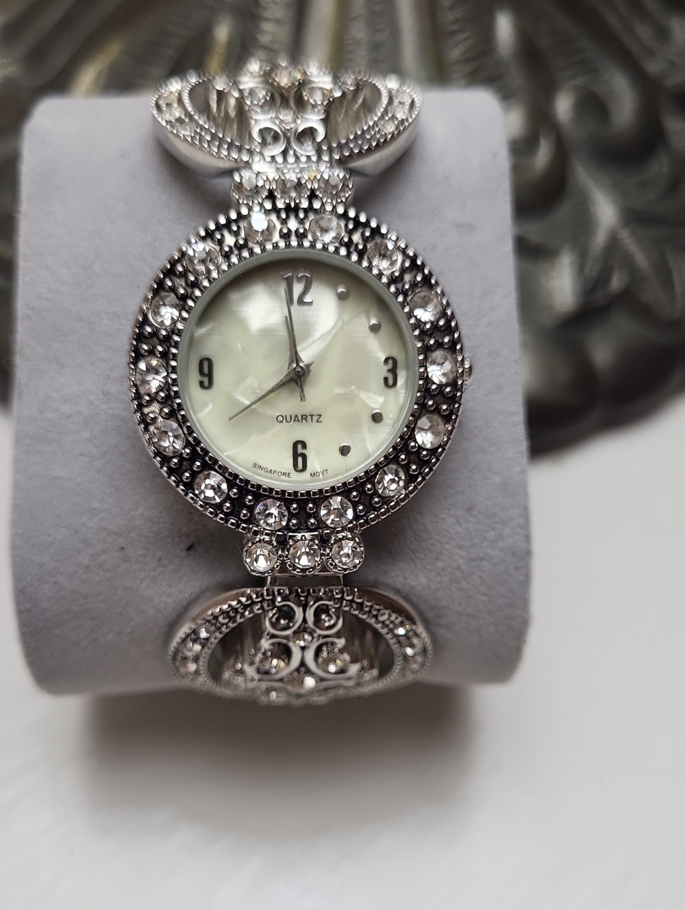 Crystal-Embellished Silver Tone Women’s Quartz Bracelet Watch